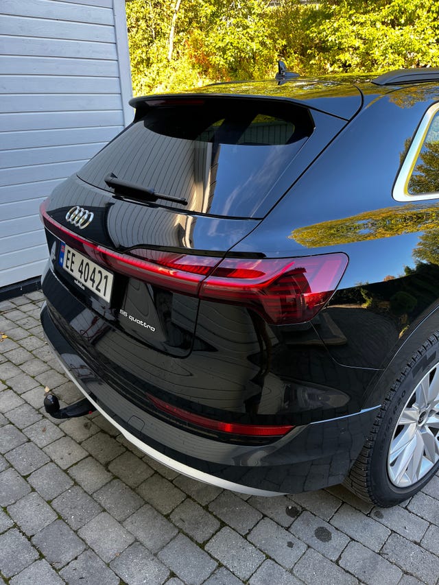 WAUZZZGE3MB045329 2021 AUDI E-TRON-3
