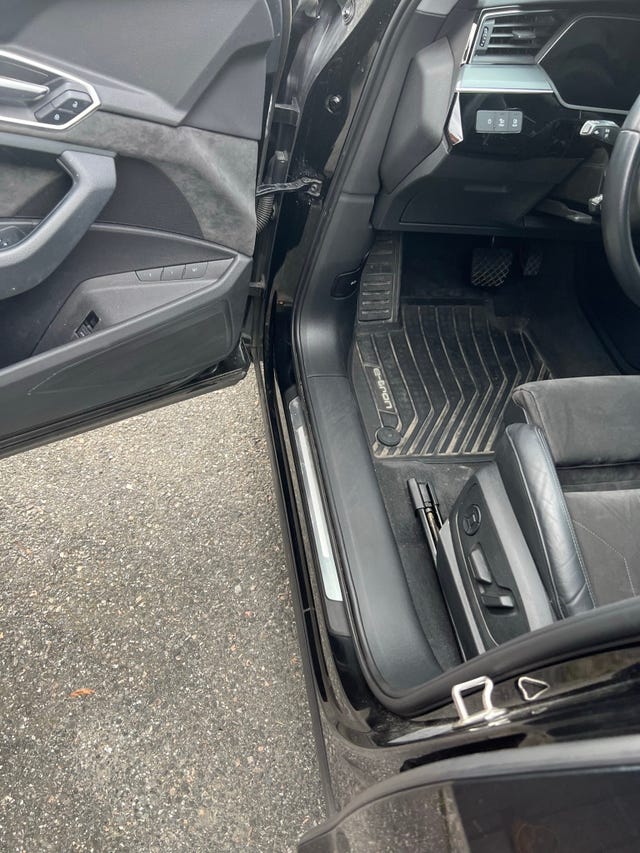 2021 AUDI E-TRON - 34