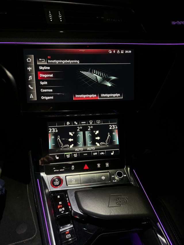 2021 AUDI E-TRON - 28