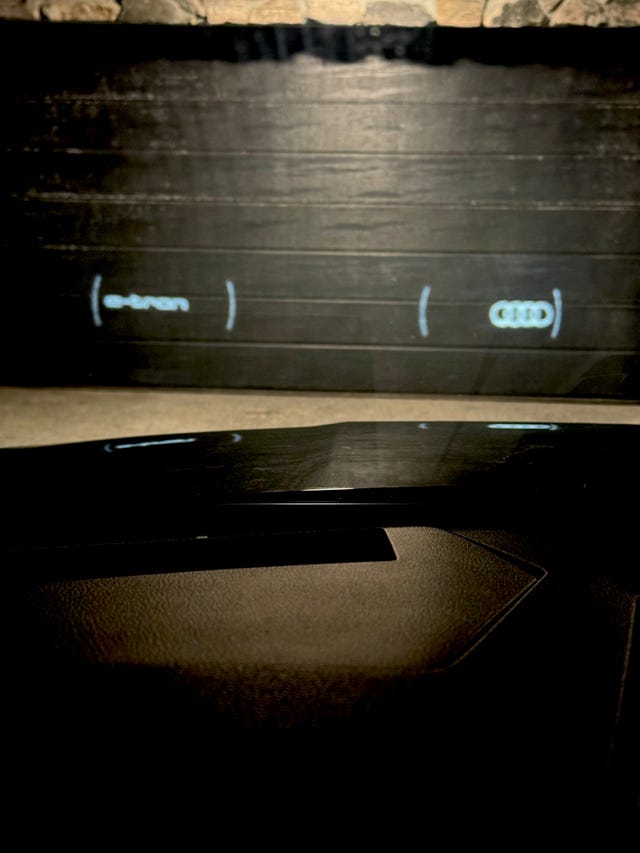2021 AUDI E-TRON - 31