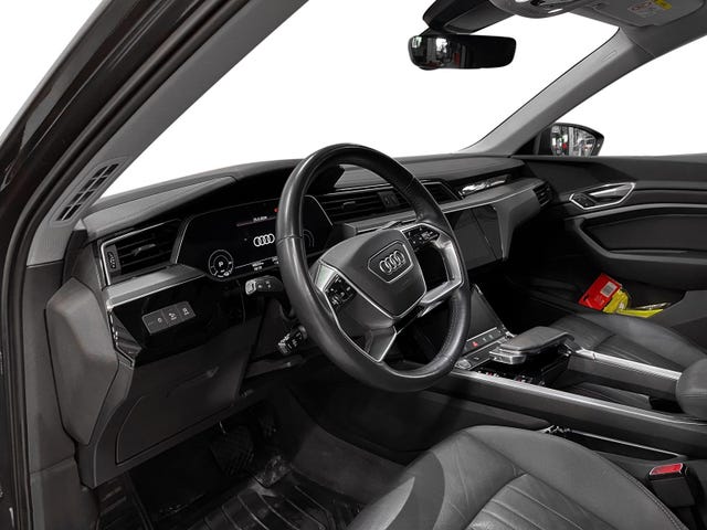 WAUZZZGEXLB036173 2020 AUDI E-TRON-5