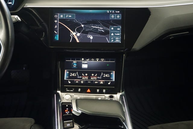 2020 AUDI E-TRON - 13