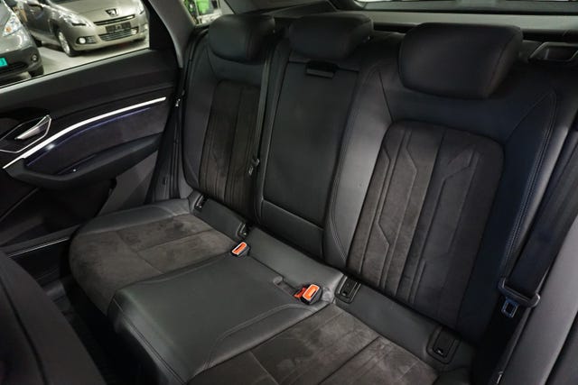 2020 AUDI E-TRON - 20