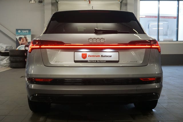 2020 AUDI E-TRON - 8