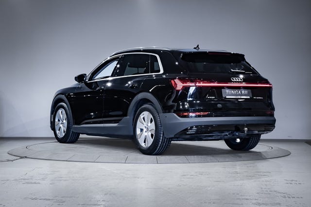 2020 AUDI E-TRON - 8