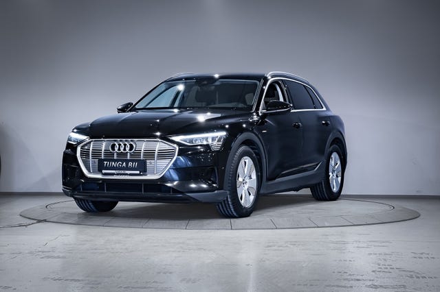 WAUZZZGE1LB013039 2020 AUDI E-TRON-1