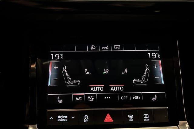2020 AUDI E-TRON - 24