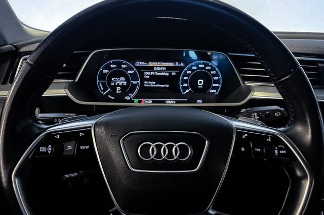 2020 AUDI E-TRON - 16