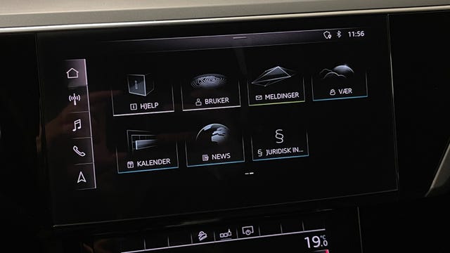 2020 AUDI E-TRON - 30