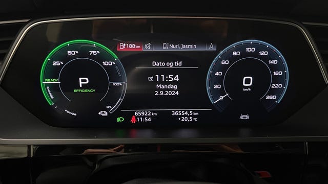 2020 AUDI E-TRON - 28