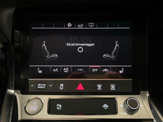 2020 AUDI E-TRON - 31