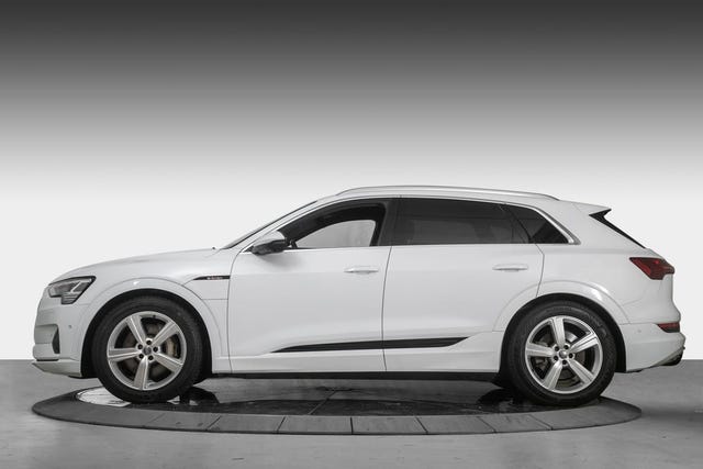 2020 AUDI E-TRON - 8