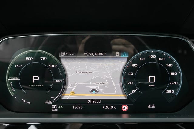 2020 AUDI E-TRON - 18