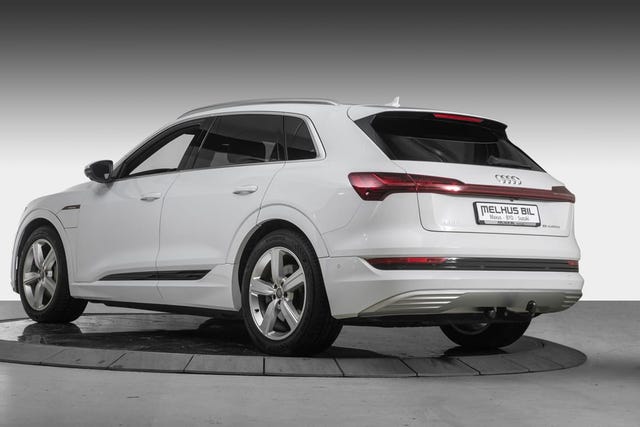 2020 AUDI E-TRON - 9