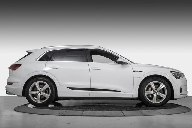 2020 AUDI E-TRON - 15