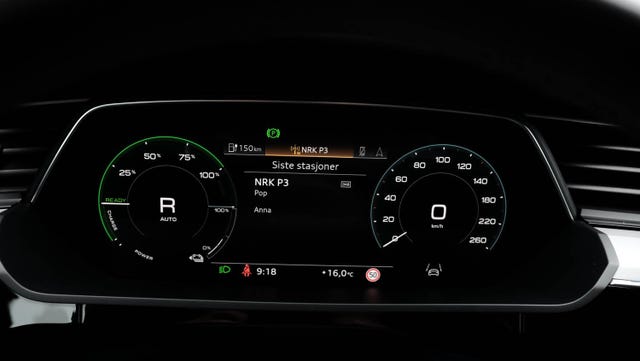 2021 AUDI E-TRON - 40