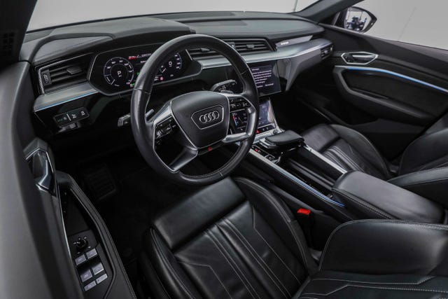 2020 AUDI E-TRON - 36