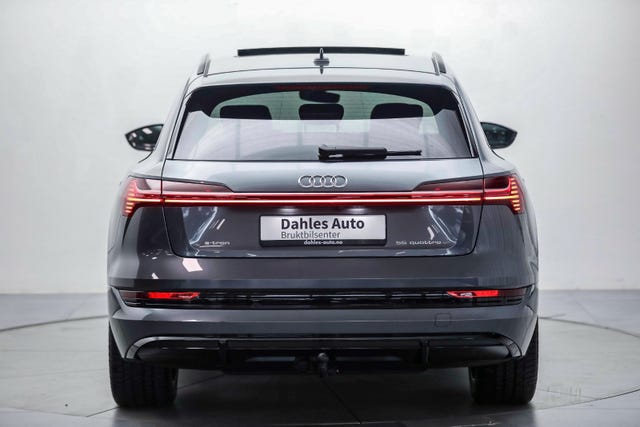 2020 AUDI E-TRON - 9