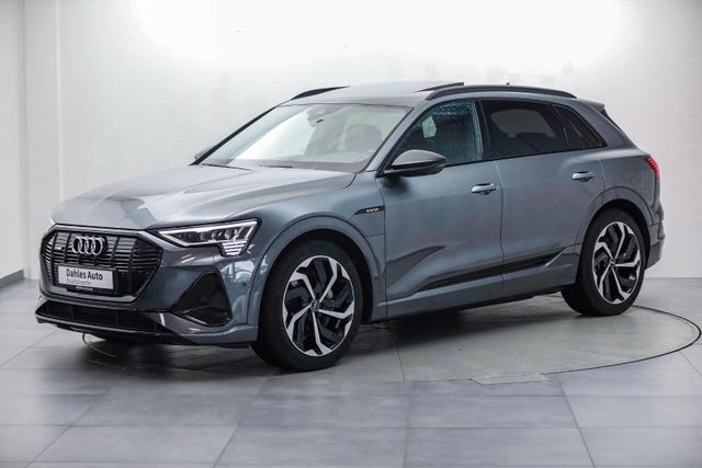 WAUZZZGE0LB034500 2020 AUDI E-TRON-4