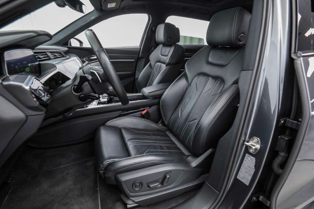 2020 AUDI E-TRON - 37
