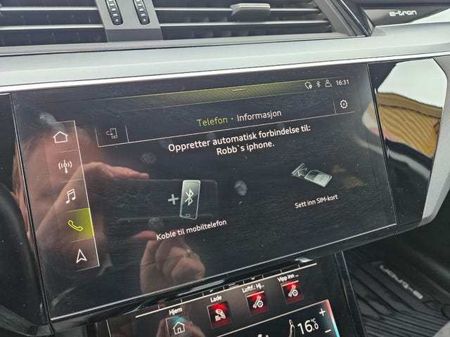 2020 AUDI E-TRON - 33