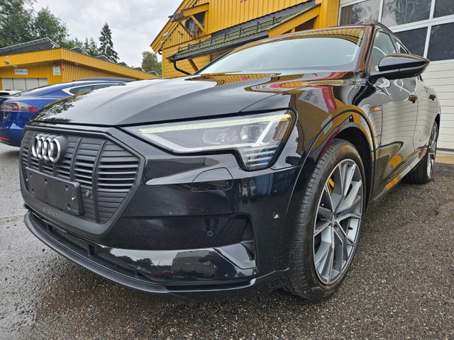 2020 AUDI E-TRON - 18