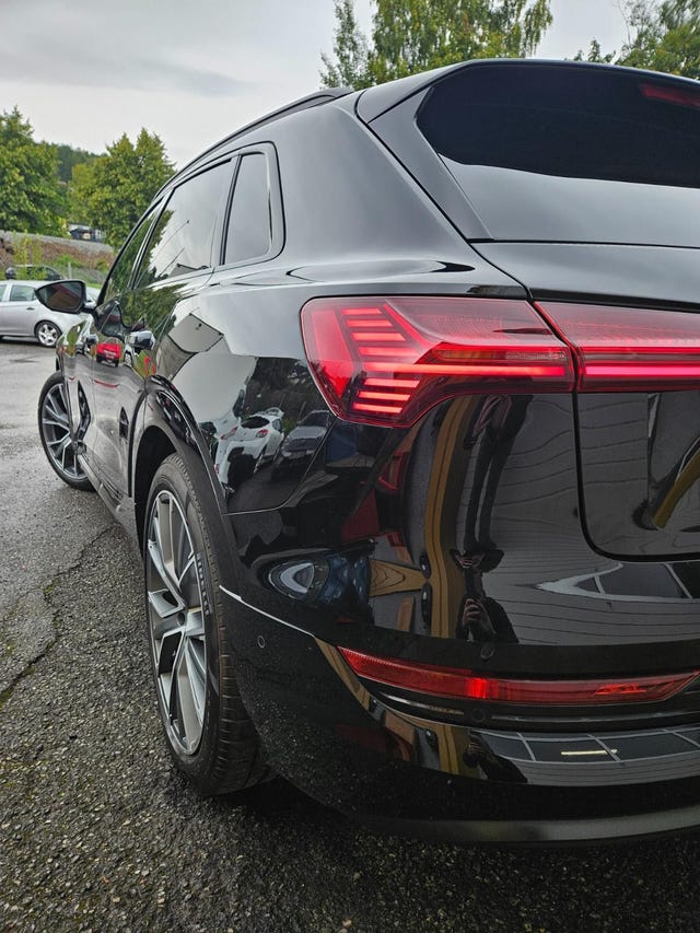 2020 AUDI E-TRON - 14