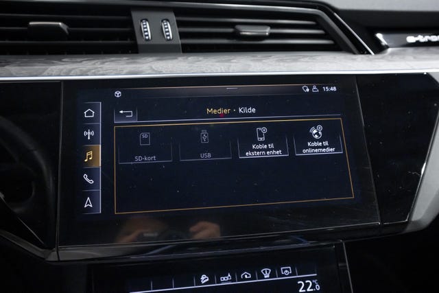 2020 AUDI E-TRON - 17
