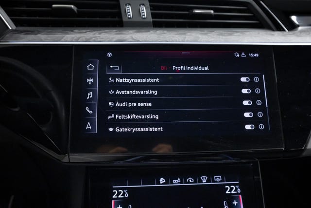 2020 AUDI E-TRON - 23