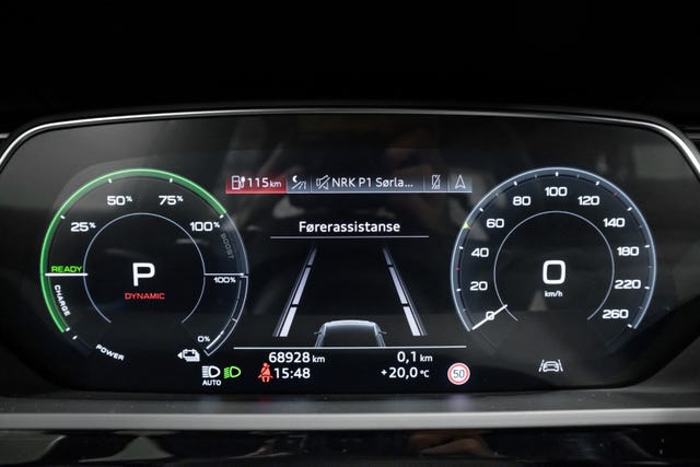 2020 AUDI E-TRON - 9