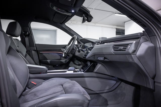 2020 AUDI E-TRON - 40