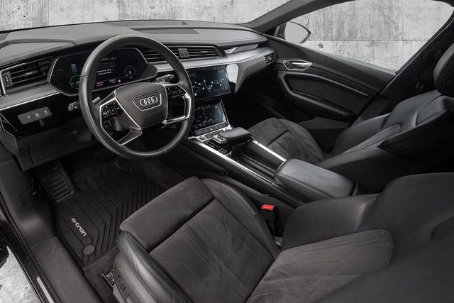 2021 AUDI E-TRON - 19