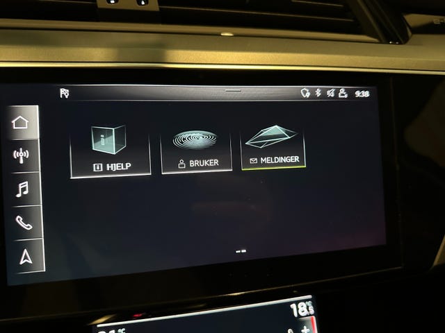 2020 AUDI E-TRON - 78
