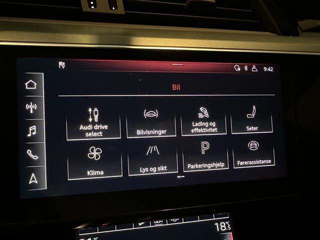 2020 AUDI E-TRON - 82