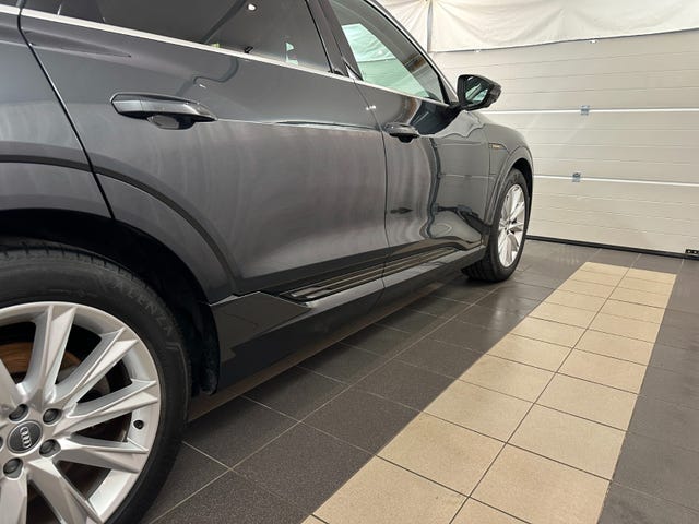 2020 AUDI E-TRON - 18