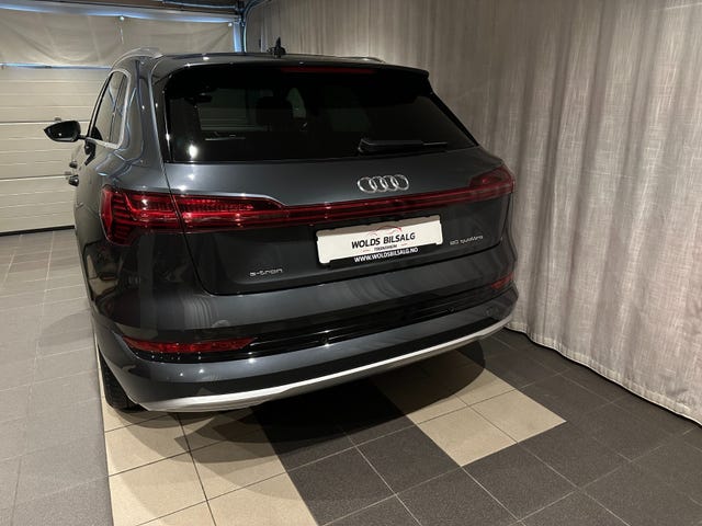 2020 AUDI E-TRON - 9