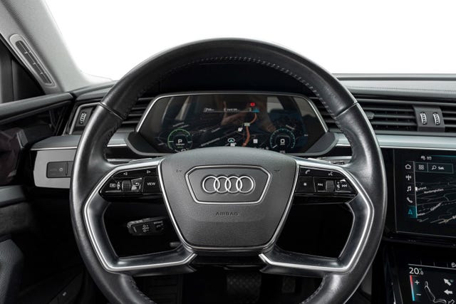 2020 AUDI E-TRON - 13