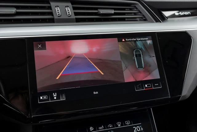 2020 AUDI E-TRON - 22