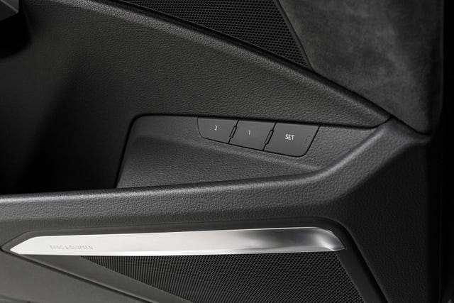 2020 AUDI E-TRON - 24