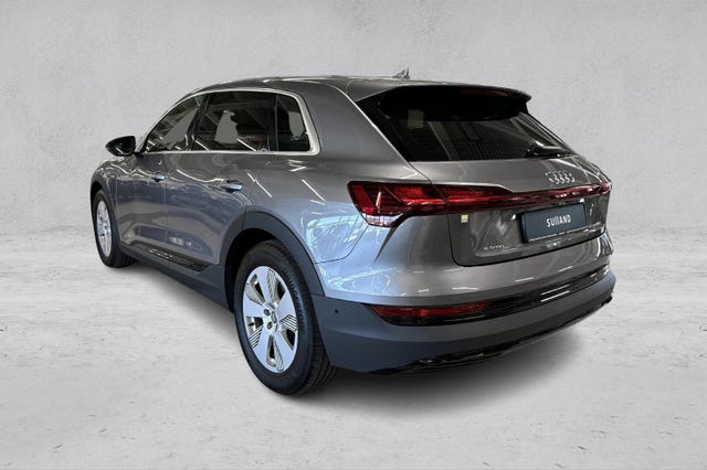 WAUZZZGE6LB011061 2020 AUDI E-TRON-2