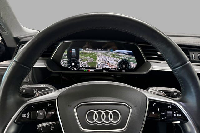 2020 AUDI E-TRON - 12