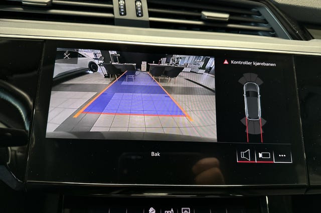 2020 AUDI E-TRON - 28