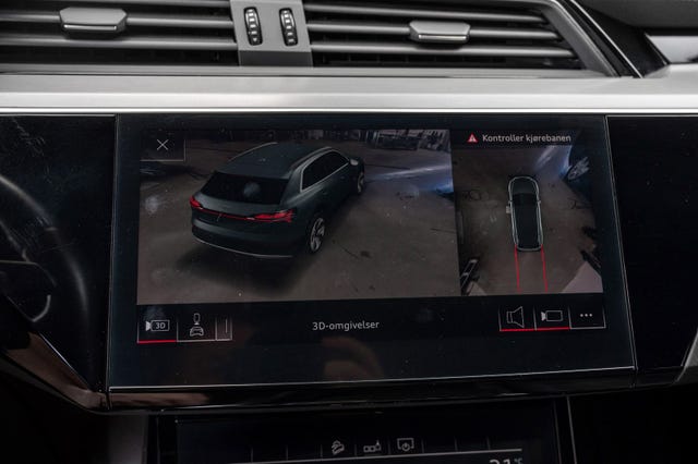 2020 AUDI E-TRON - 25