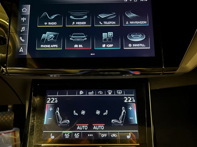 2020 AUDI E-TRON - 24