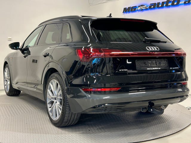 WAUZZZGE8LB017427 2020 AUDI E-TRON-5