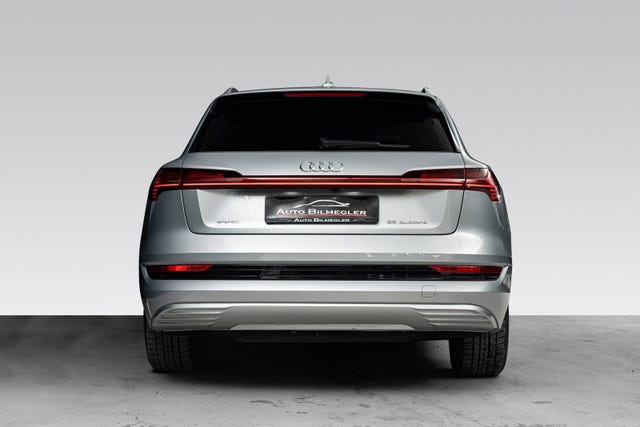 WAUZZZGE5LB021886 2020 AUDI E-TRON-5