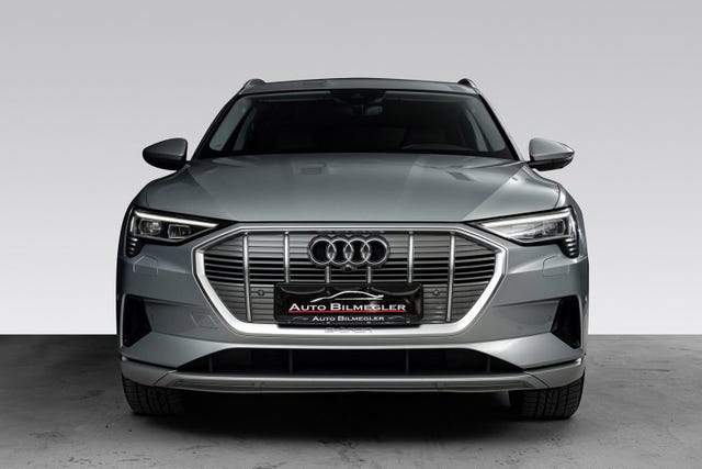 WAUZZZGE5LB021886 2020 AUDI E-TRON-4