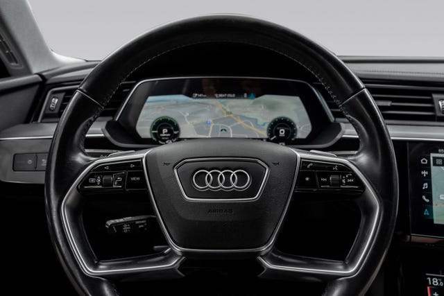 2020 AUDI E-TRON - 22