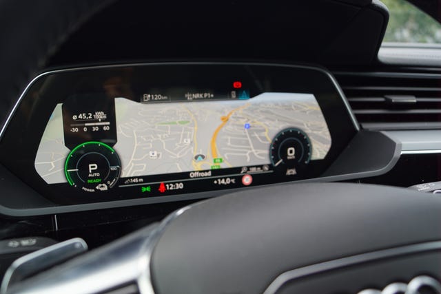 2020 AUDI E-TRON - 23