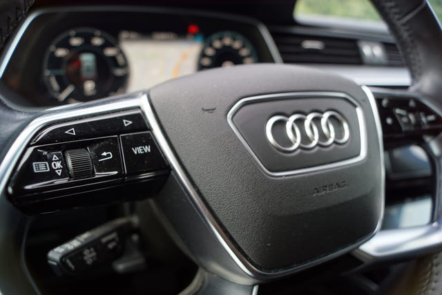 2020 AUDI E-TRON - 16